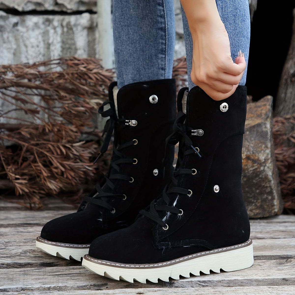 Jasmijn Warm Winter Boots - For Style and Comfort