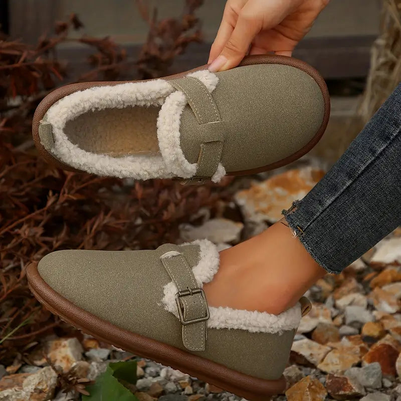 Mia Comfortable Slippers – For a Warm and Stylish Feel