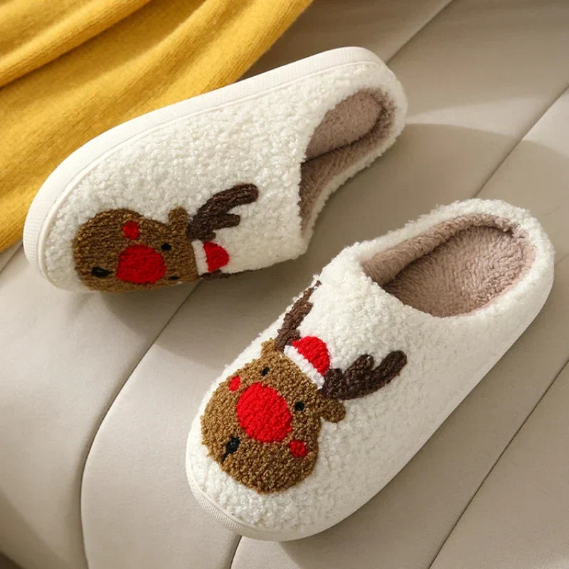 Reindeer Cozy Slippers – For Warm Feet and a Festive Atmosphere