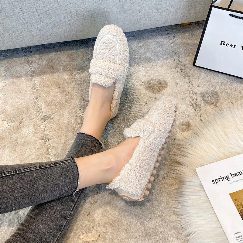 Lana Teddy Loafers – Warm, Comfortable, and Stylish