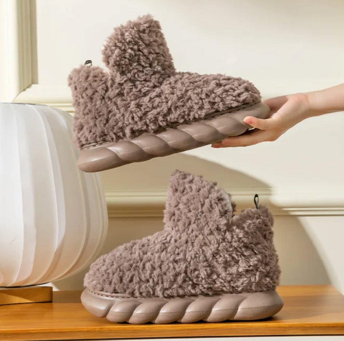 Soft Slippers – For Warm Feet