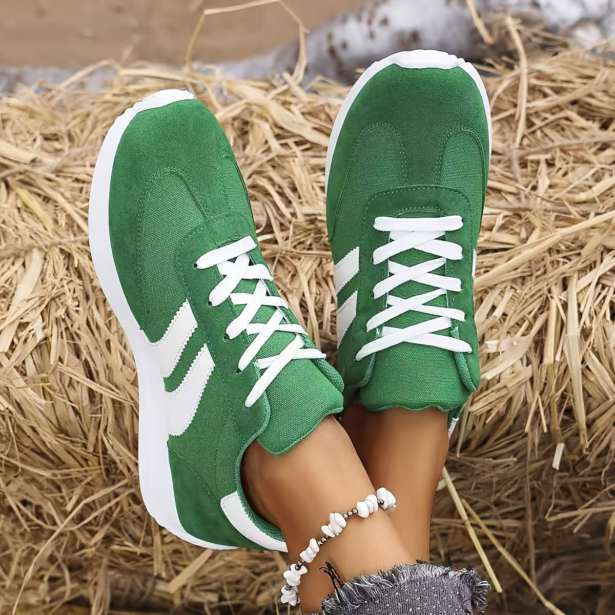 Fashion-Conscious Women's Sneakers – Comfortable and Breathable for All Seasons