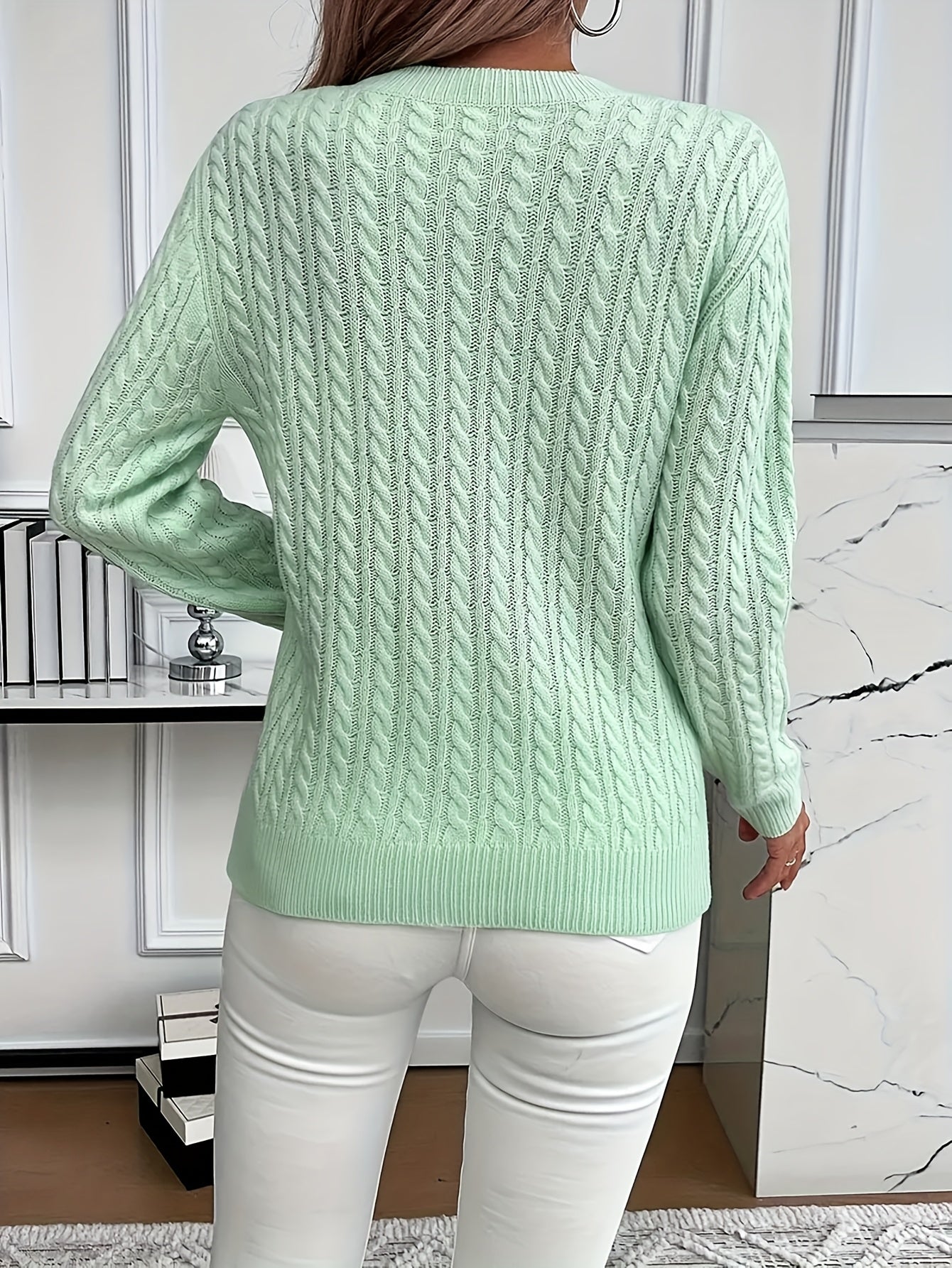 Knitted Cable Sweater for Women – Soft and Stylish Sweater for Spring and Autumn