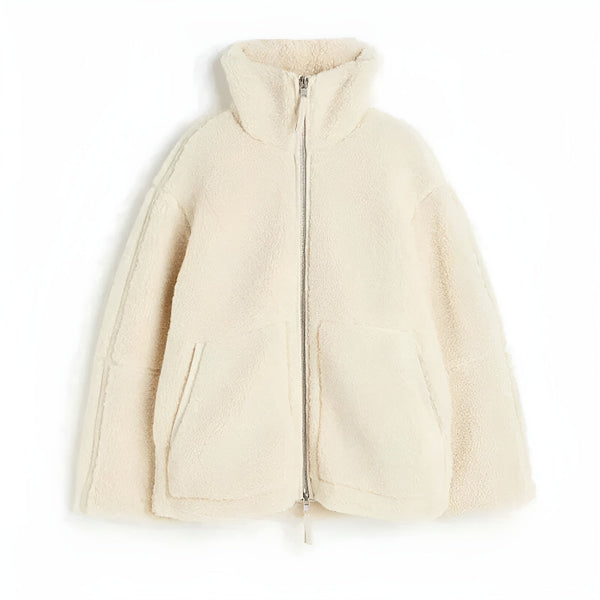 Mira's Cozy Teddy Coat – For Warm and Stylish Days