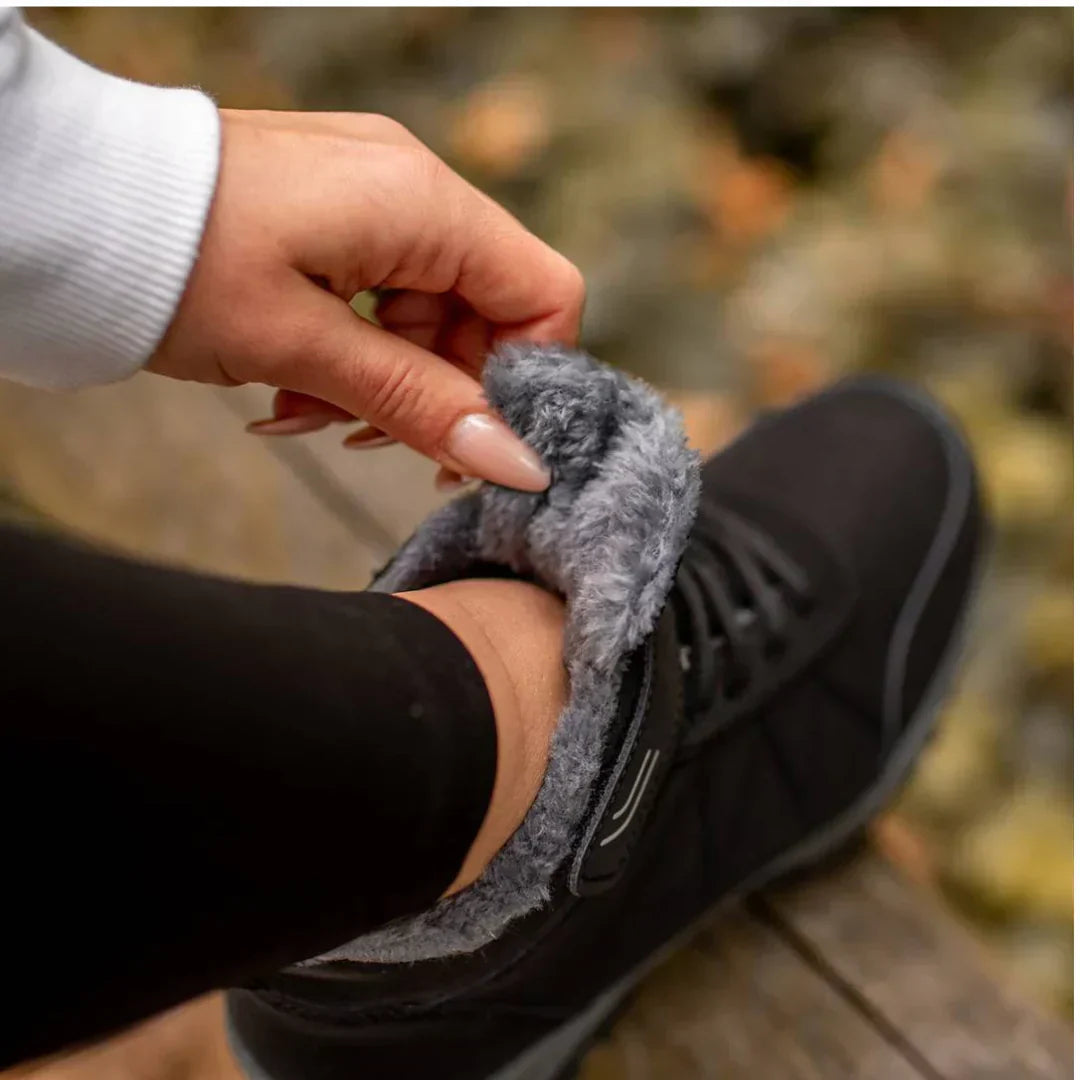 WinterGrip Women's Boots - Warm & Stylish